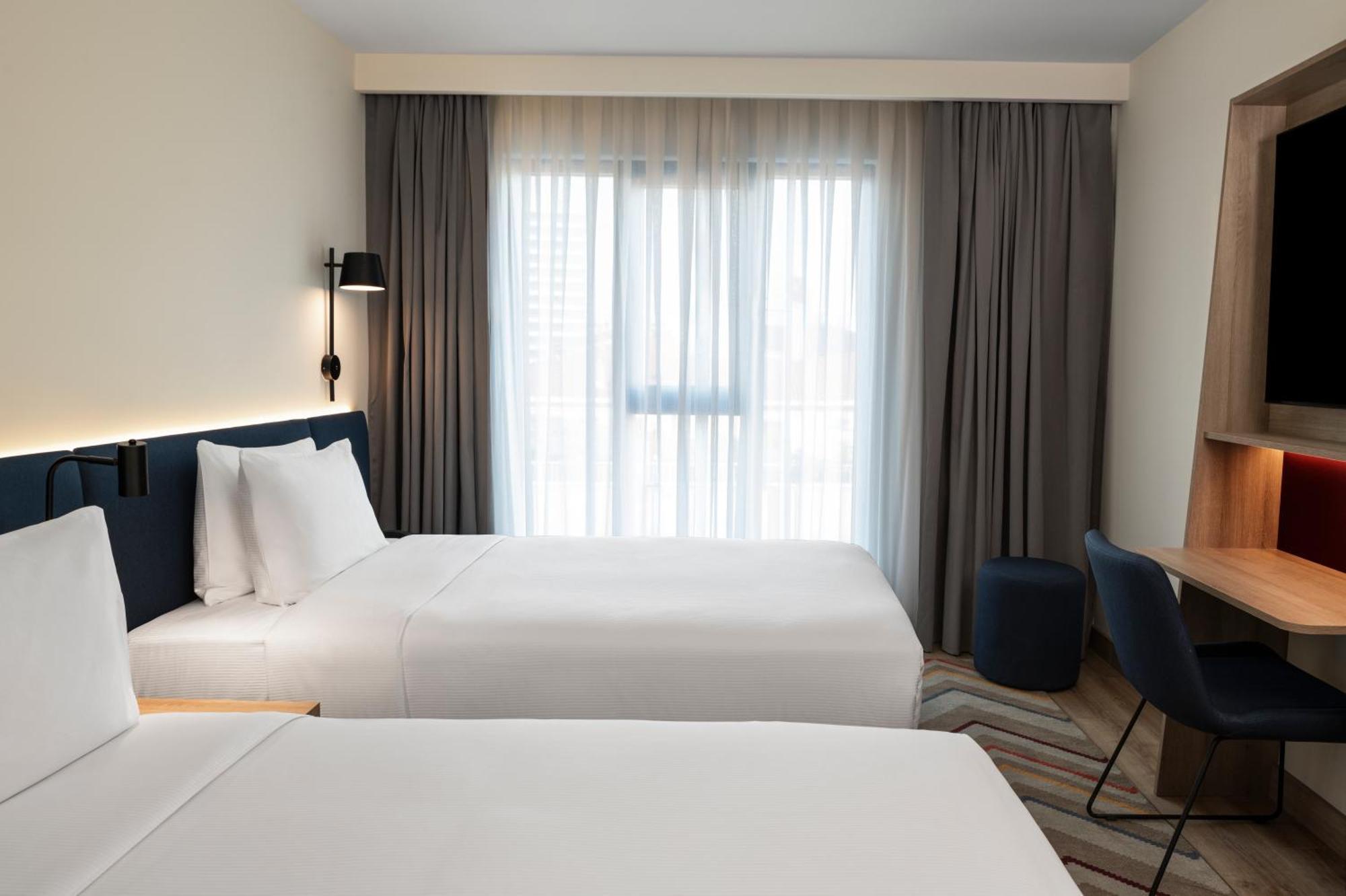 Hampton By Hilton Istanbul Merter Eksteriør billede