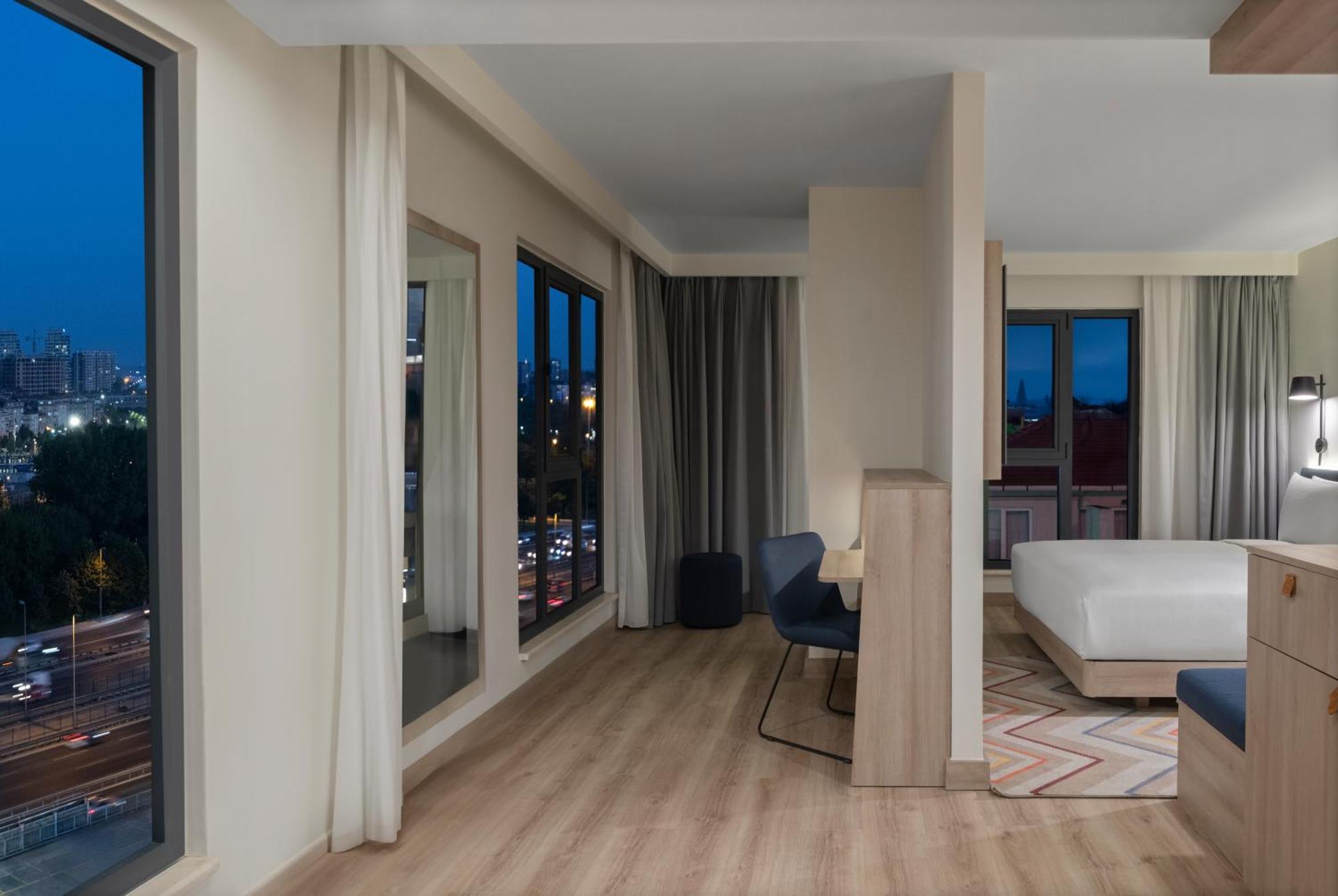 Hampton By Hilton Istanbul Merter Eksteriør billede