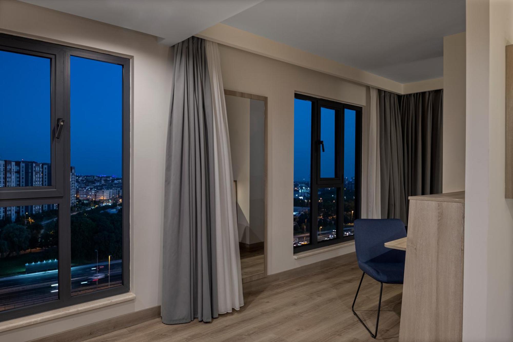 Hampton By Hilton Istanbul Merter Eksteriør billede