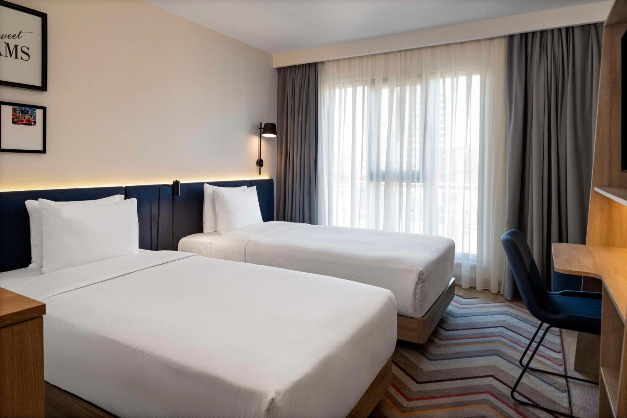 Hampton By Hilton Istanbul Merter Eksteriør billede